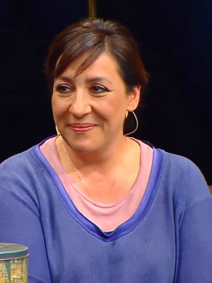 Binnur Kaya